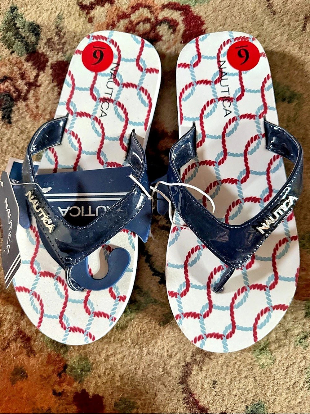 NAUTICA Women's Blue & White Patterned Flip-Flop Sandals